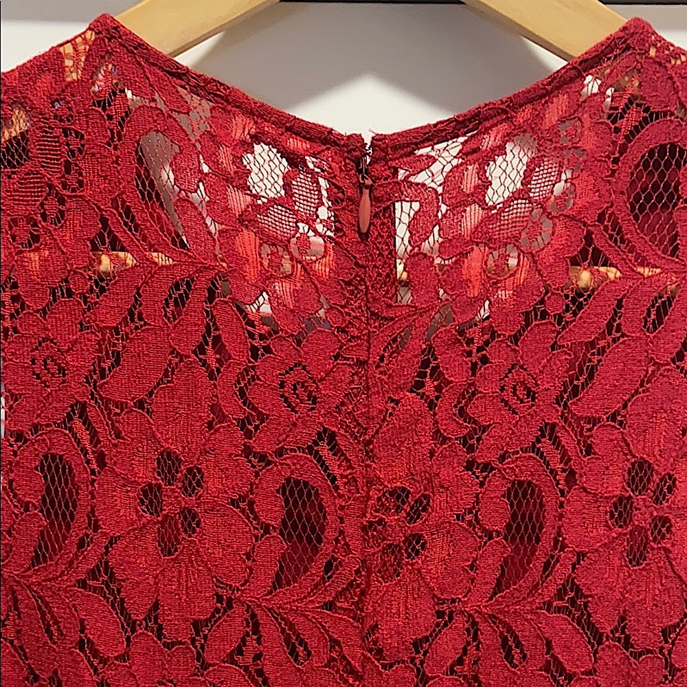 EXPRESS ❤️ Red Dress - With Lace Details - Picture 5 of 13